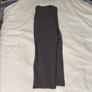 Maurices Textured Charcoal Pants Size L SMOKE FREE HOME